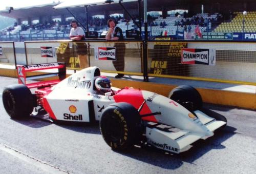 SanMarinoGP_1993_michael_andretti_01