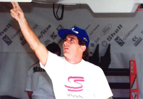 SanMarinoGP_1993_senna_4
